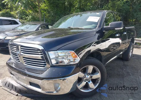 2018 Ram 1500 Big Horn 4X4 6'4 Box из США, поврежденный, VIN 1C6RR7GG2JS310656